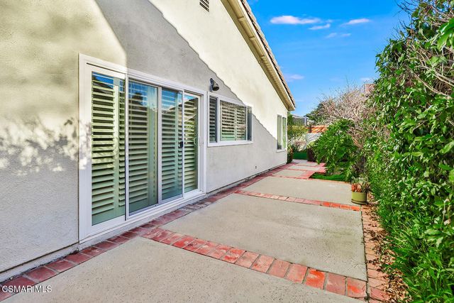 1046 Barrow Court, Westlake Village, CA 91361