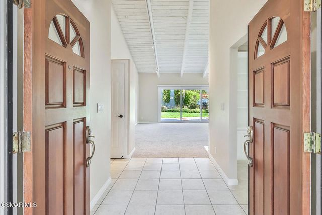 1046 Barrow Court, Westlake Village, CA 91361