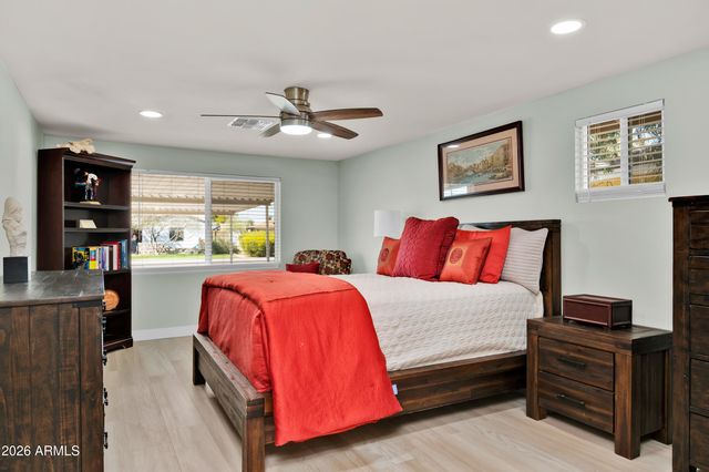 4235 N 16TH Drive, Phoenix, AZ 85015