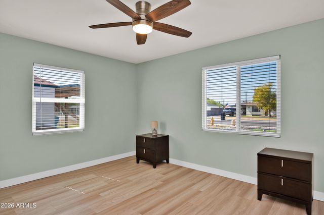 4235 N 16TH Drive, Phoenix, AZ 85015