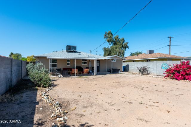 4235 N 16TH Drive, Phoenix, AZ 85015