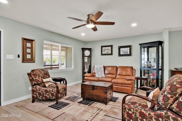 4235 N 16TH Drive, Phoenix, AZ 85015