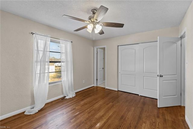 39 Banister DR, Hampton, VA 23666