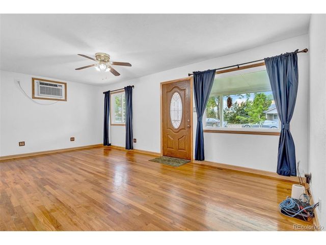 7440 Oneida St, Commerce City, CO 80022