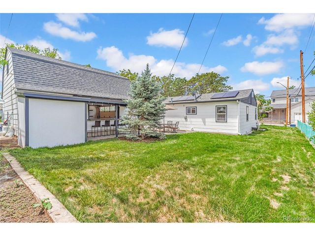 7440 Oneida St, Commerce City, CO 80022