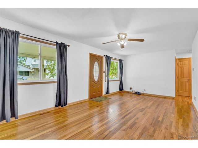 7440 Oneida St, Commerce City, CO 80022