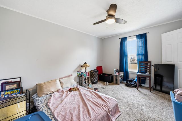604 Portland Blvd, Portland, TN 37148