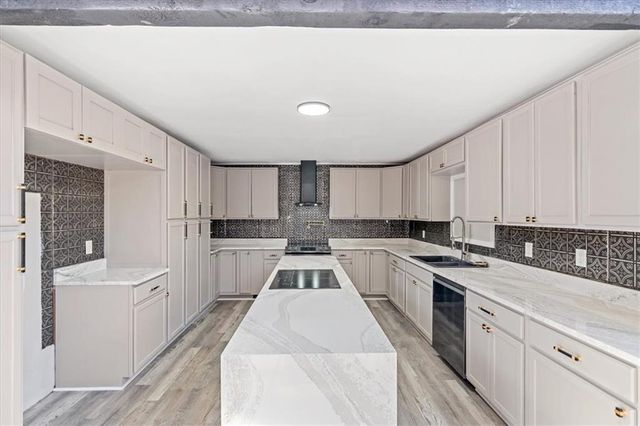 1304 Limit Street, Leavenworth, KS 66048