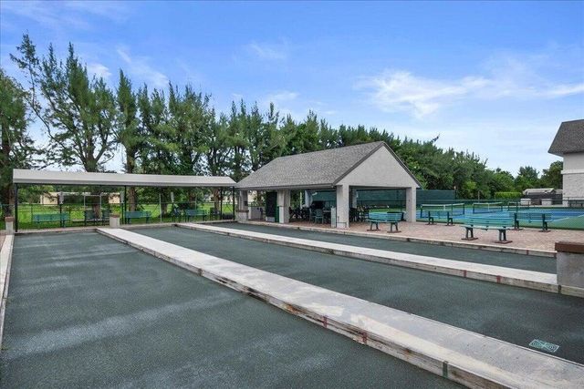 6585 Kensington Lane 204, Delray Beach, FL 33446