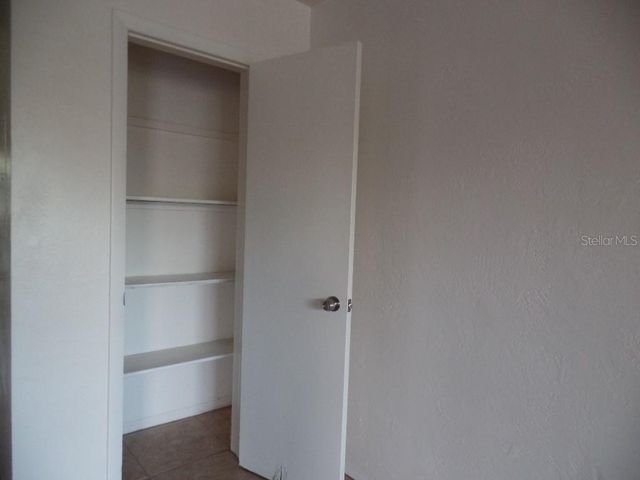 1240 70TH STREET N 7, St Petersburg, FL 33710