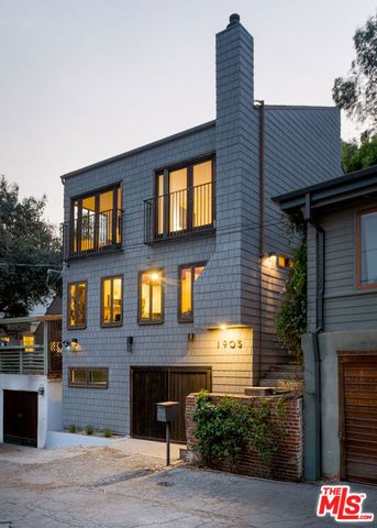 1905 Weepah Way, Los Angeles, CA 90046