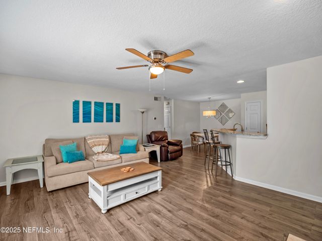 13715 RICHMOND PARK Drive N, 1101, Jacksonville, FL 32224