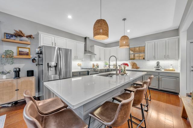 1006 Tower Hill Ln, Hendersonville, TN 37075