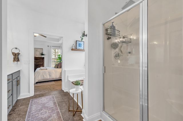 1006 Tower Hill Ln, Hendersonville, TN 37075