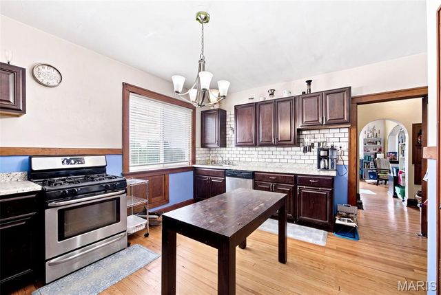 6652 Marmaduke Avenue, St Louis, MO 63139