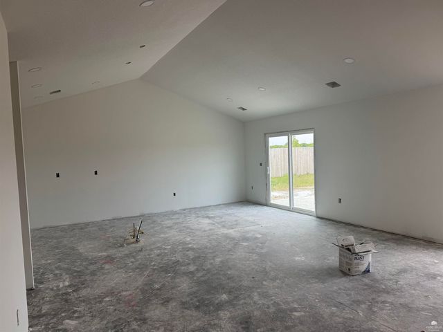 9975 Jasmine Drive, Manhattan, KS 66502