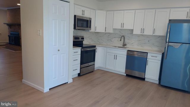 1406 WALNUT RIDGE ESTS EST, Pottstown, PA 19464