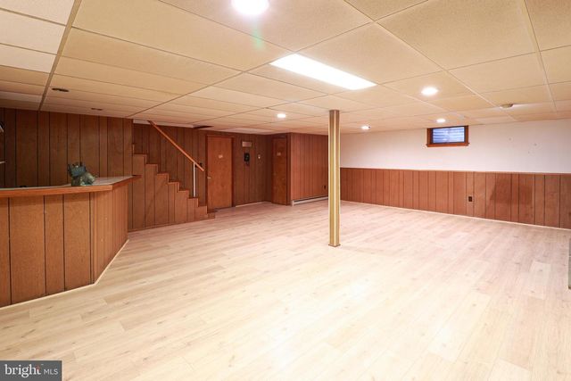 661 COLLEEN DR, Harrisburg, PA 17109