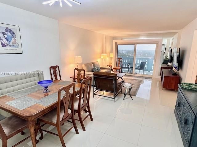 4001 Hillcrest Dr 1014, Hollywood, FL 33021