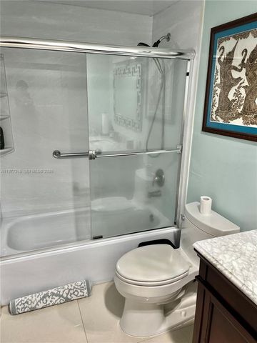 4001 Hillcrest Dr 1014, Hollywood, FL 33021