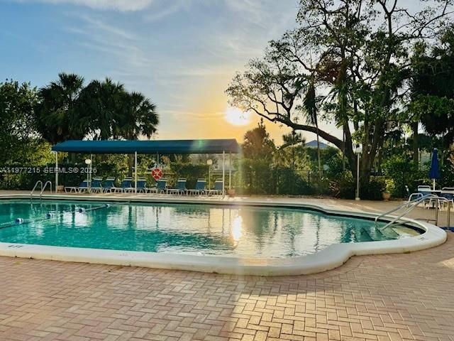 4001 Hillcrest Dr 1014, Hollywood, FL 33021