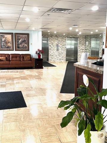 4001 Hillcrest Dr 1014, Hollywood, FL 33021