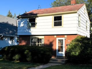 2750 N 61st STREET, Milwaukee, WI 53210
