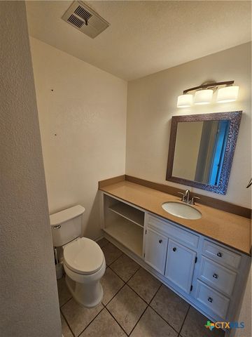 3901 Chisholm Trail 15, Salado, TX 76571