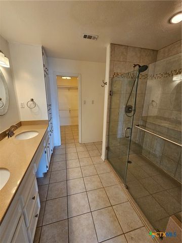 3901 Chisholm Trail 15, Salado, TX 76571
