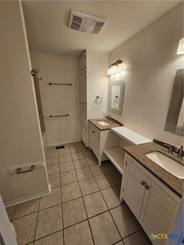 3901 Chisholm Trail 15, Salado, TX 76571