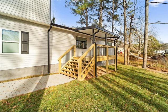 136 Wiltshire Drive, Dalton, GA 30721