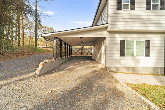 136 Wiltshire Drive, Dalton, GA 30721