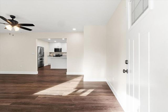 136 Wiltshire Drive, Dalton, GA 30721