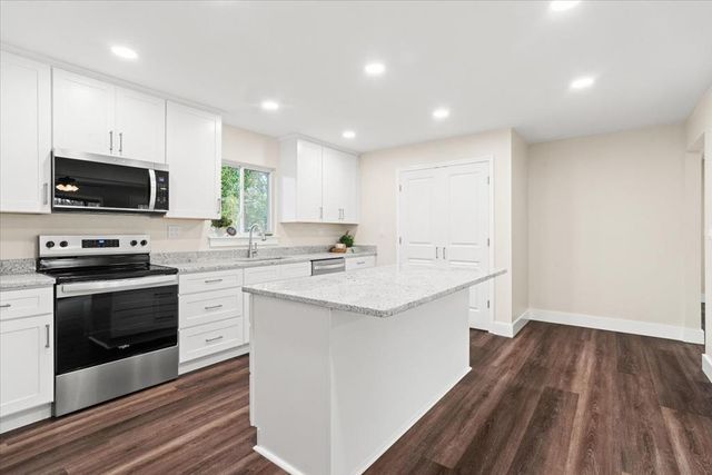 136 Wiltshire Drive, Dalton, GA 30721