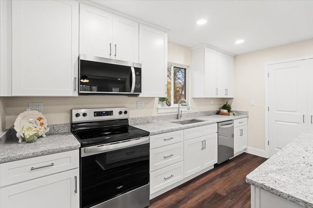 136 Wiltshire Drive, Dalton, GA 30721