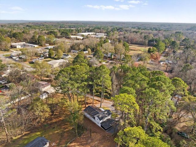 136 Wiltshire Drive, Dalton, GA 30721