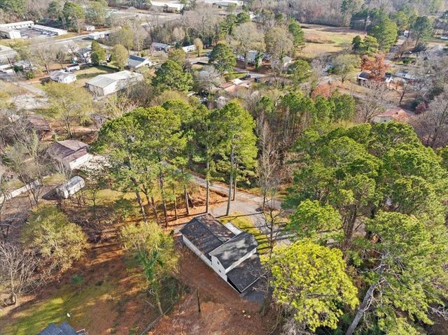 136 Wiltshire Drive, Dalton, GA 30721