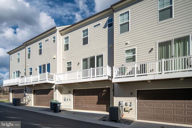 116 BEATSON ST, Fredericksburg, VA 22401