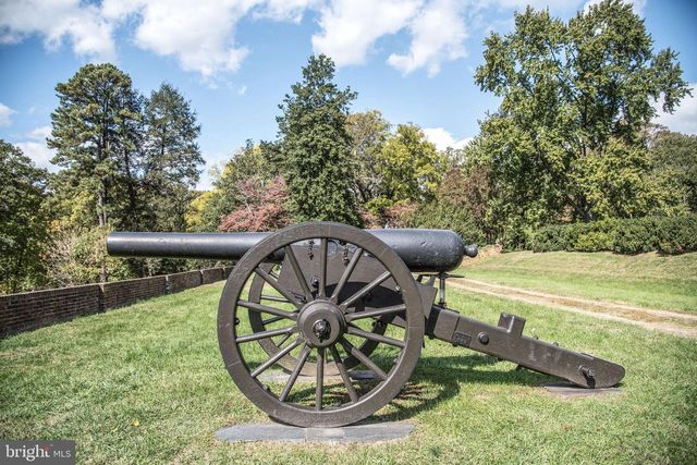 116 BEATSON ST, Fredericksburg, VA 22401