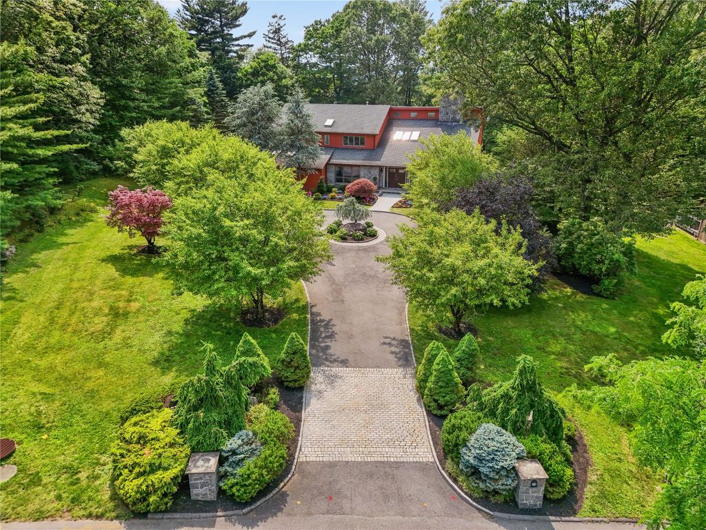 94 Hirst Road, Briarcliff Manor, NY 10510