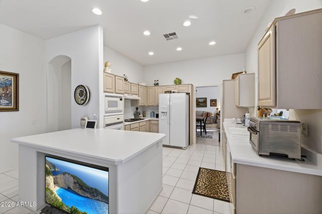 14321 W GUNSIGHT Drive, Sun City West, AZ 85375