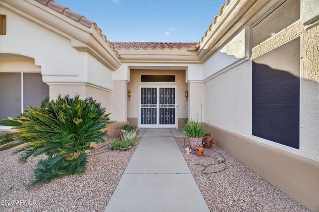 14321 W GUNSIGHT Drive, Sun City West, AZ 85375