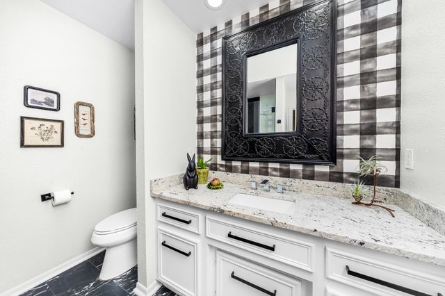 822 Ashford Court, Tyler, TX 75703