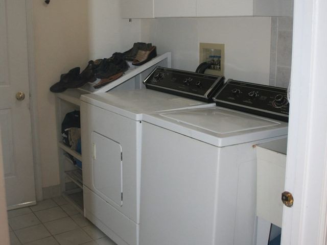 63 Forge Rd,, Sharon, MA 02067