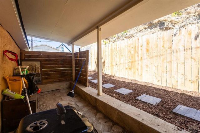 909 E 5th St, Pueblo, CO 81001