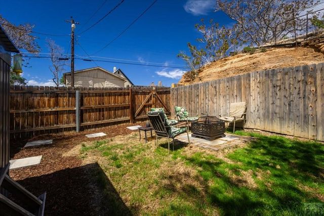 909 E 5th St, Pueblo, CO 81001
