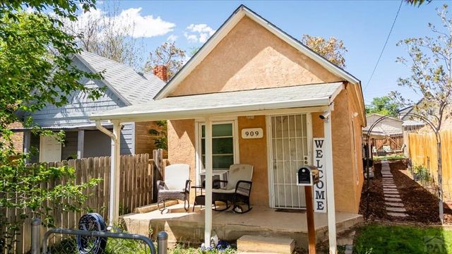 909 E 5th St, Pueblo, CO 81001