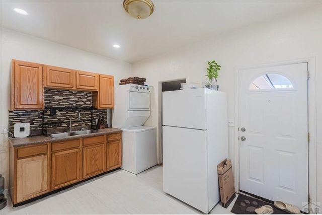 909 E 5th St, Pueblo, CO 81001