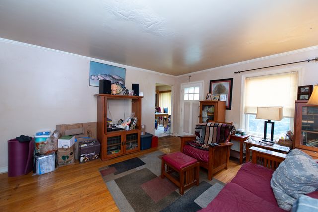 2030 S 17th Avenue, Broadview, IL 60155