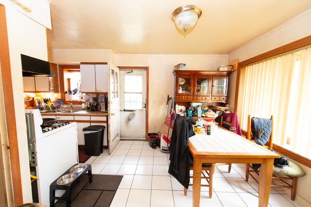 2030 S 17th Avenue, Broadview, IL 60155